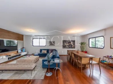 Apartamento com 5 Quartos à venda, 400m² no Cerqueira César, São Paulo