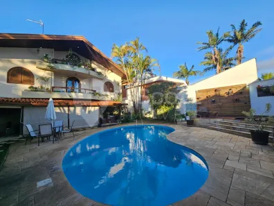 Sobrado com 4 Quartos à venda, 330m² no Interlagos, São Paulo