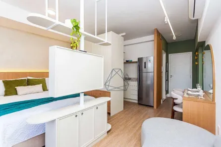 Apartamento com 1 Quarto para alugar, 32m² no Centro, Curitiba