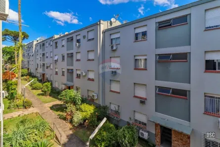 Apartamento com 2 Quartos à venda, 49m² no Jardim Sabará, Porto Alegre