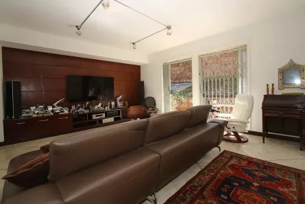 Casa com 1 Quarto à venda, 400m² no Jardim Europa, São Paulo