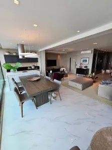 Apartamento com 4 Quartos à venda, 242m² no Jaguaribe, Salvador