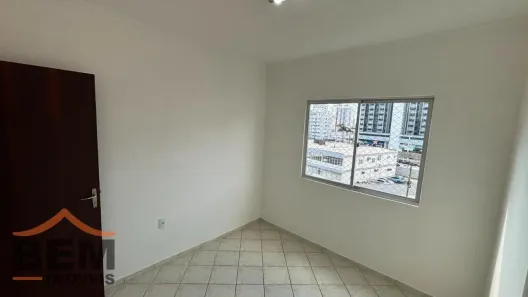 Apartamento com 2 Quartos para alugar, 50m² no Fazenda, Itajaí