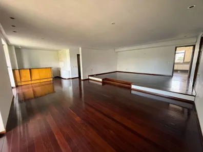 Apartamento com 3 Quartos para venda ou aluguel, 277m² no Patrimônio, Uberlândia