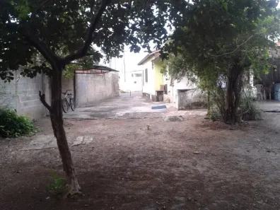 Lote/Terreno à venda, 885m² no Jardim Maria Emília, Pindamonhangaba