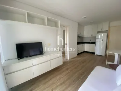 Apartamento com 1 Quarto para alugar, 40m² no Cambuí, Campinas