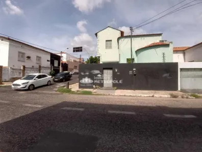 Casa com 2 Quartos para alugar, 90m² no Centro, Teresina