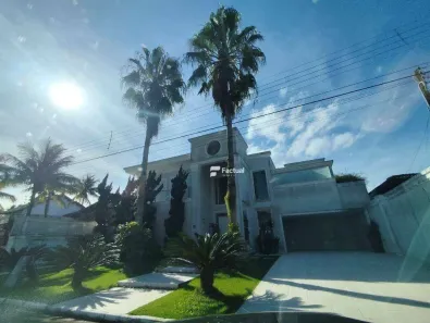 Casa de Condomínio com 7 Quartos à venda, 500m² no Jardim Acapulco, Guarujá