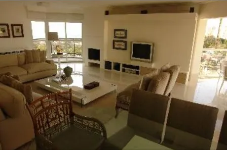 Apartamento com 3 Quartos à venda, 204m² no Moema, São Paulo