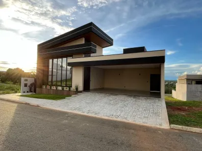 Casa de Condomínio com 3 Quartos à venda, 305m² no Chácaras Itapema, Caldas Novas
