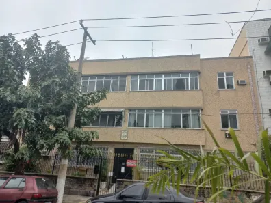 Apartamento com 2 Quartos à venda, 65m² no Olaria, Rio de Janeiro