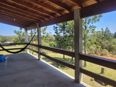 Fazenda/Sítio com 3 Quartos à venda, 180m² no Boa Vista, Mogi das Cruzes