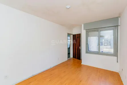 Apartamento com 1 Quarto para alugar, 38m² no Jardim Itu, Porto Alegre