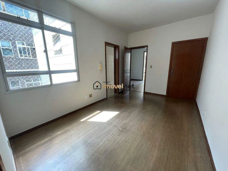 Apartamento com 3 quartos — Buritis, Belo Horizonte