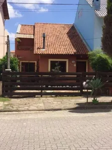 Casa com 3 Quartos à venda, 130m² no Hípica, Porto Alegre