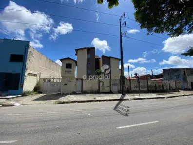 Apartamento com 2 Quartos para alugar, 55m² no Itaperi, Fortaleza