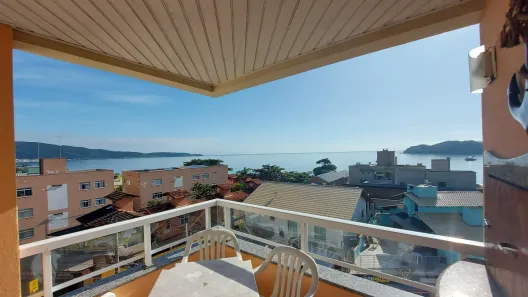 Apartamento com 2 Quartos para alugar, 75m² no Centro, Bombinhas