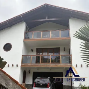Casa com 5 Quartos à venda, 310m² no Centro, Nova Friburgo