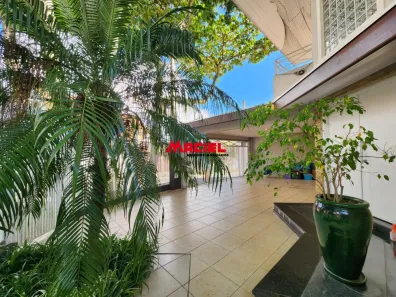 Sobrado com 4 Quartos à venda, 179m² no Jardim das Indústrias, São José dos Campos