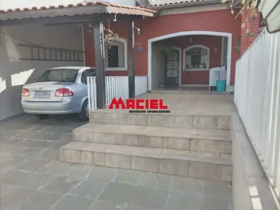 Casa com 2 Quartos à venda, 111m² no Jardim Castanheira, São José dos Campos