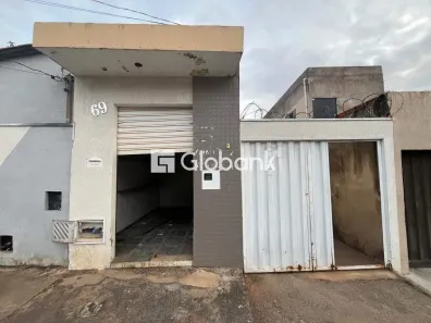Imóvel Comercial com 2 Quartos à venda, 120m² no Novo Delfino, Montes Claros