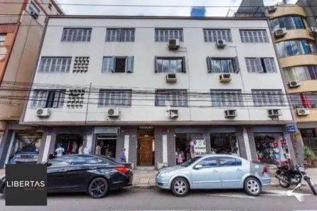 Apartamento com 1 Quarto para alugar, 44m² no Farroupilha, Porto Alegre