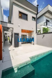 Casa de Condomínio com 3 Quartos à venda, 143m² no Villas do Jaguari, Santana de Parnaíba