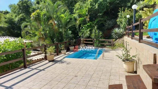Casa de Condomínio com 4 Quartos à venda, 350m² no Badu, Niterói