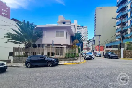 Ponto Comercial para alugar, 286m² no Centro, Florianópolis