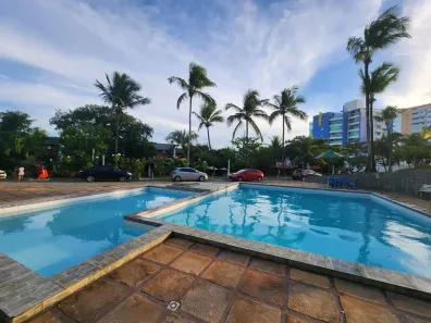 Casa de Condomínio com 5 Quartos para alugar, 150m² no Piatã, Salvador