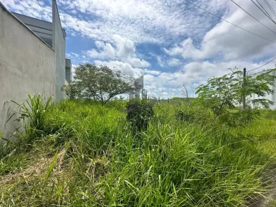 Lote/Terreno à venda, 600m² no Jardim Amália, Volta Redonda
