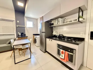 Apartamento com 1 Quarto para alugar, 32m² no Pantanal, Florianópolis