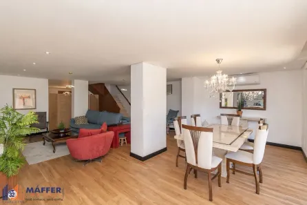 Casa com 3 Quartos à venda, 250m² no Jardim Botânico, Porto Alegre
