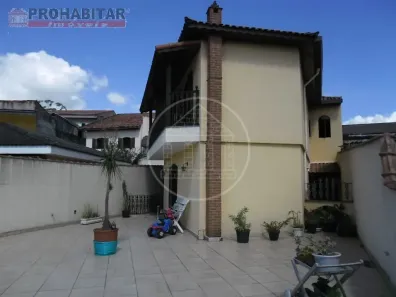 Sobrado com 4 Quartos para venda ou aluguel, 240m² no Jardim Maria Rita, São Paulo