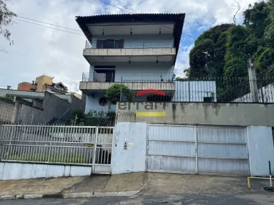 Sobrado com 4 Quartos à venda, 550m² no Jardim Ibiratiba, São Paulo
