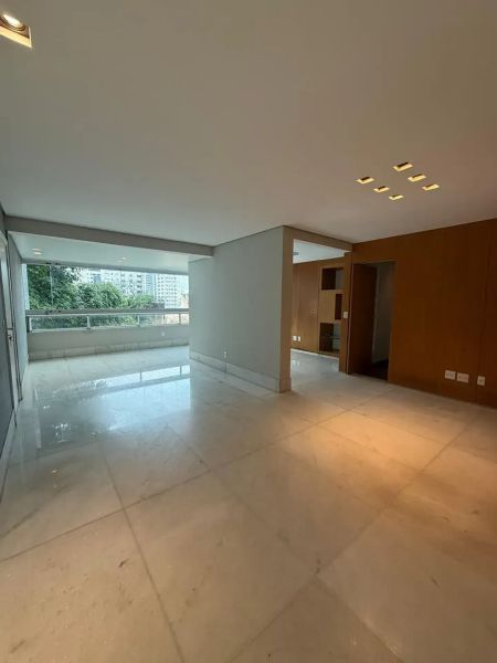 Apartamento com 3 quartos — Santo Agostinho, Belo Horizonte