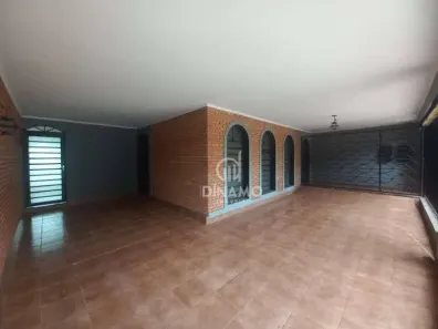 Casa com 3 Quartos para alugar, 158m² no Jardim Maria Goretti, Ribeirão Preto
