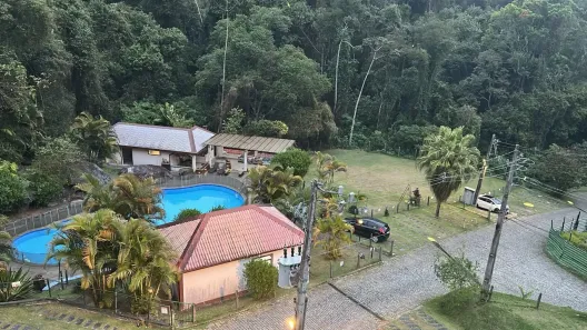 Apartamento com 2 Quartos à venda, 75m² no Samambaia, Petrópolis