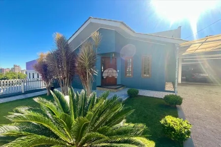 Casa com 4 Quartos à venda, 280m² no La Salle, Pato Branco