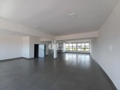 Ponto Comercial para alugar, 24m² no Aclimação, Uberlândia