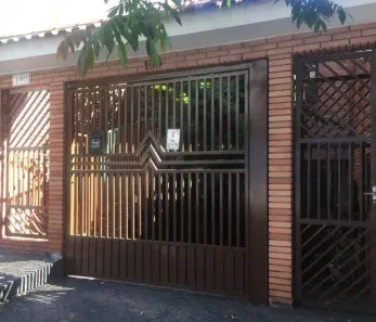 Casa com 2 Quartos à venda, 214m² no Jardim Guairaca, São Paulo