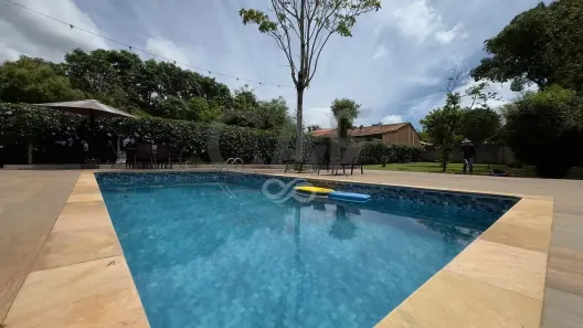 Fazenda/Sítio com 2 Quartos à venda, 152m² no Chácaras Camanducaia, Holambra