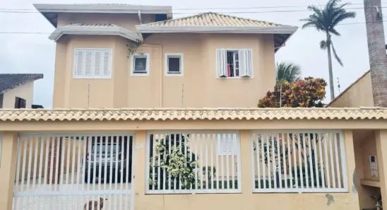 Casa com 4 Quartos à venda, 260m² no Parque Turistico, Peruíbe