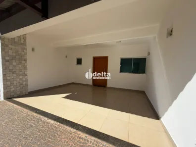 Casa de Condomínio com 3 Quartos para alugar, 151m² no Tubalina, Uberlândia