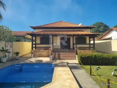 Casa com 4 Quartos à venda, 196m² no Centro, Iguaba Grande