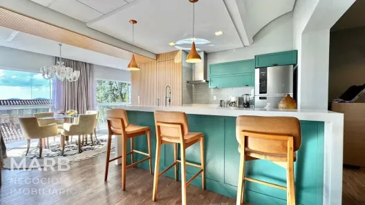 Casa com 4 Quartos à venda, 347m² no Centro, Florianópolis