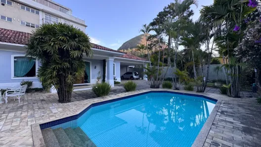 Casa com 4 Quartos à venda, 280m² no Corrêas, Petrópolis