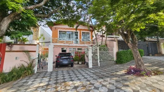 Casa com 3 Quartos à venda, 250m² no Vila Trujillo, Sorocaba