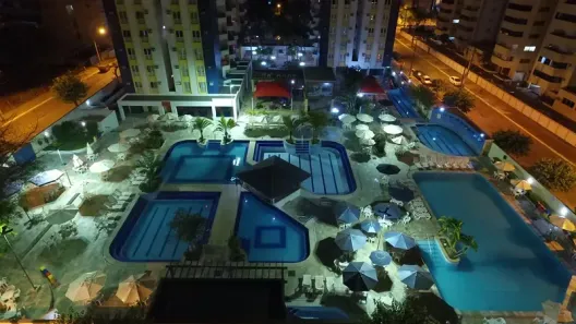 Apartamento com 2 Quartos à venda, 67m² no Do Turista, Caldas Novas