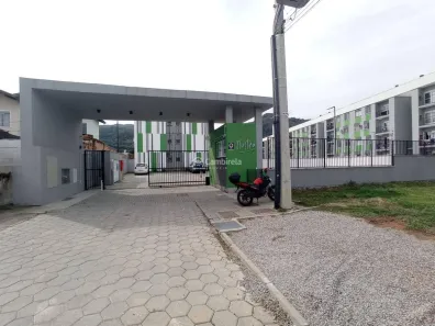 Apartamento com 2 Quartos para alugar, 53m² no São Sebastião, Palhoça